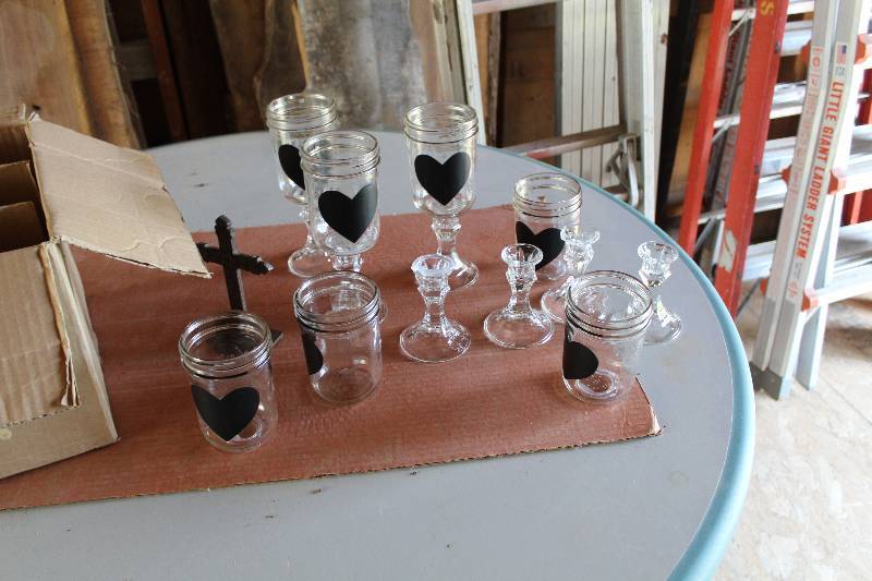 lot 407 image: Heart Dcor Glasses, Glass Candle Holders