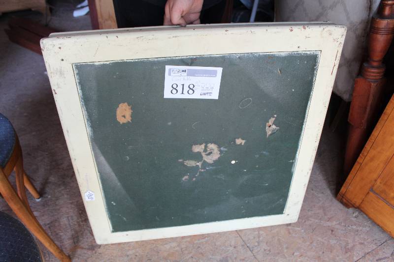 lot 818 image: Card Table