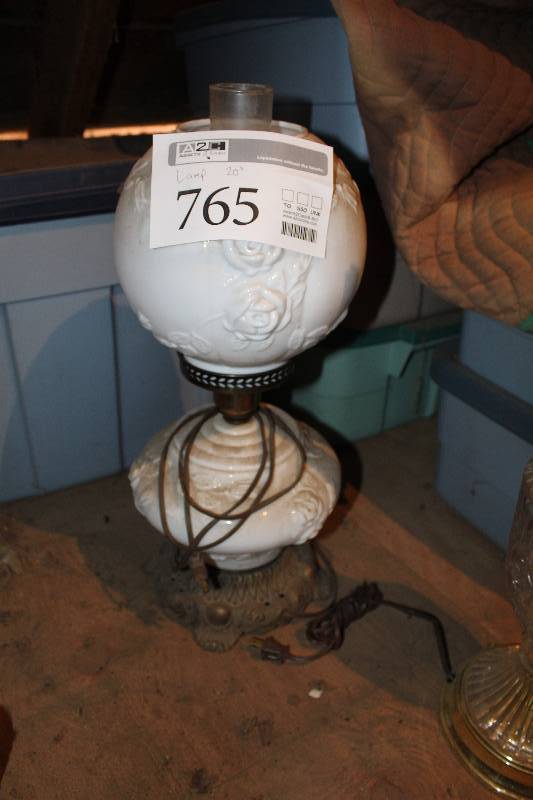 lot 765 image: Table Lamp