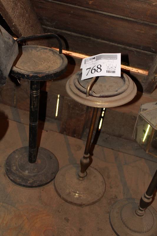 lot 768 image: Lot of (2) Ash Tray Stands