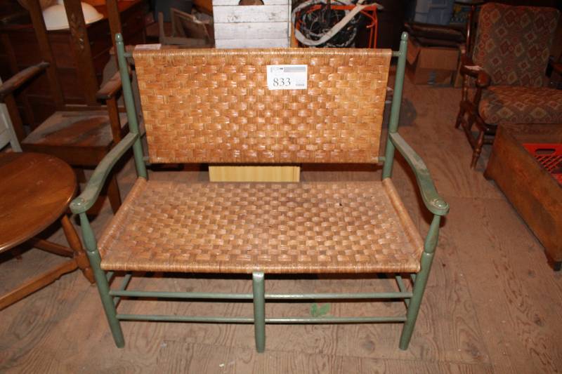 lot 833 image: Wicker Bench