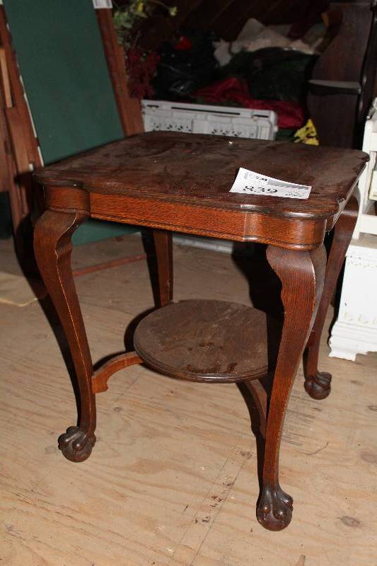 lot 839 image: Wood Claw Foot Lamp Table