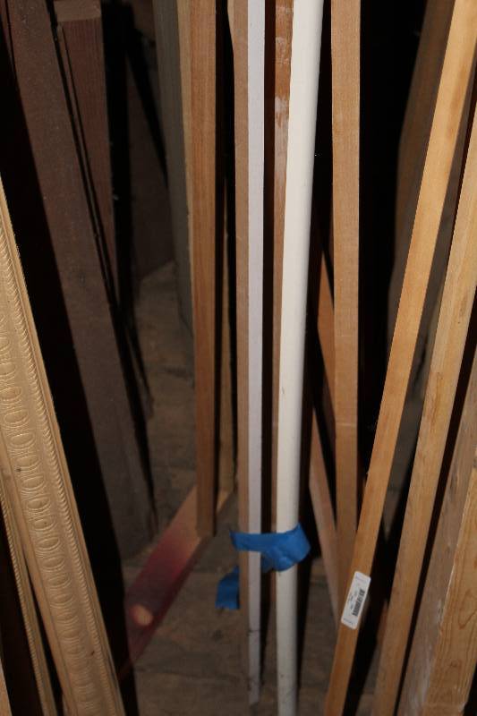 lot 553 image: Wood