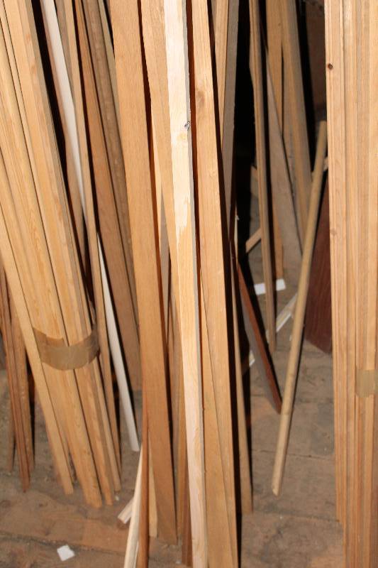 lot 555 image: Wood