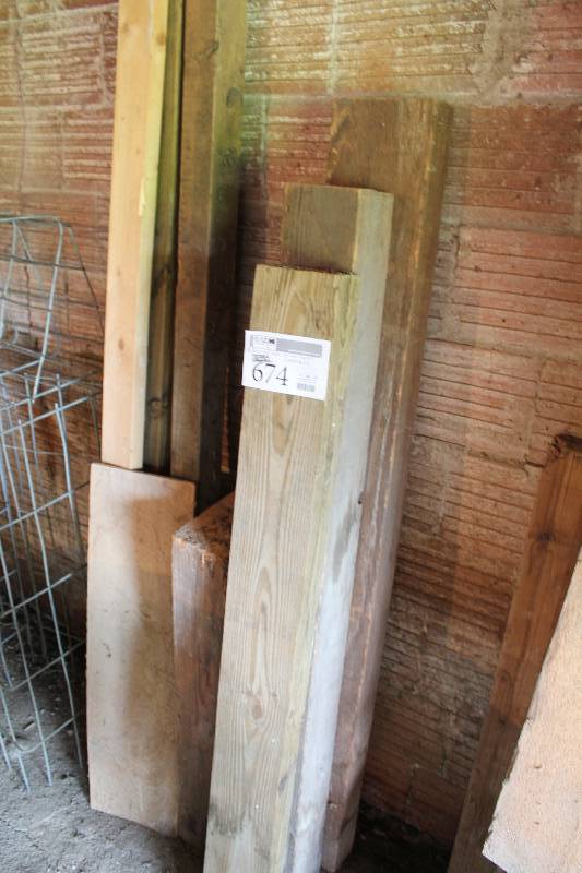 lot 674 image: Lot of (9) Reclaimed Wood