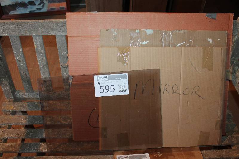lot 595 image: Lot of (6) Wall Art - 2) Art, 3) Glass, 1) Mirror