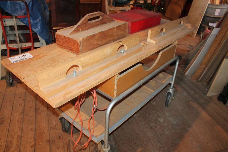 lot 583 image: Rolling Work Table