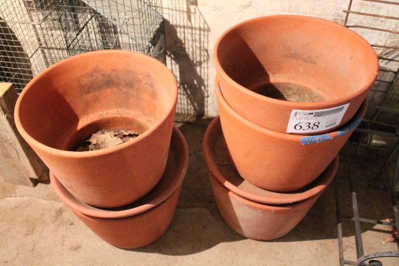 lot 638 image: Lot of (5) Clay Pot Planters