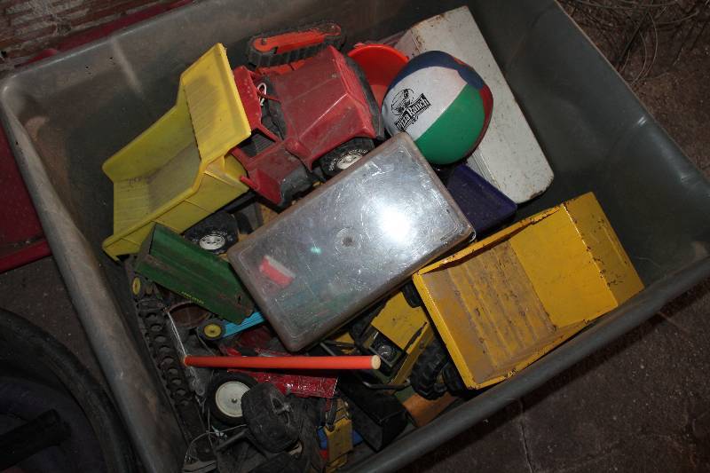 lot 668 image: Toy Trucks, Tractors, And More