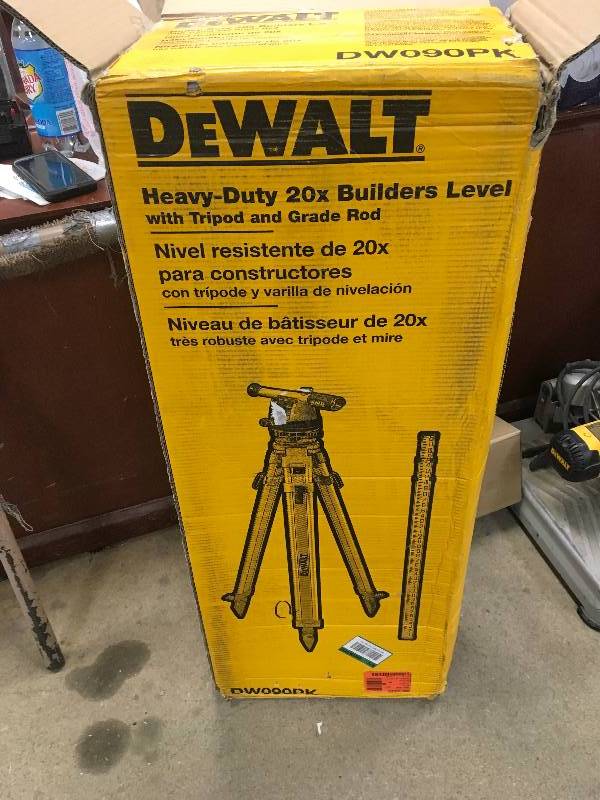Dewalt Heavy Duty 20X Builders Level DW000PK New