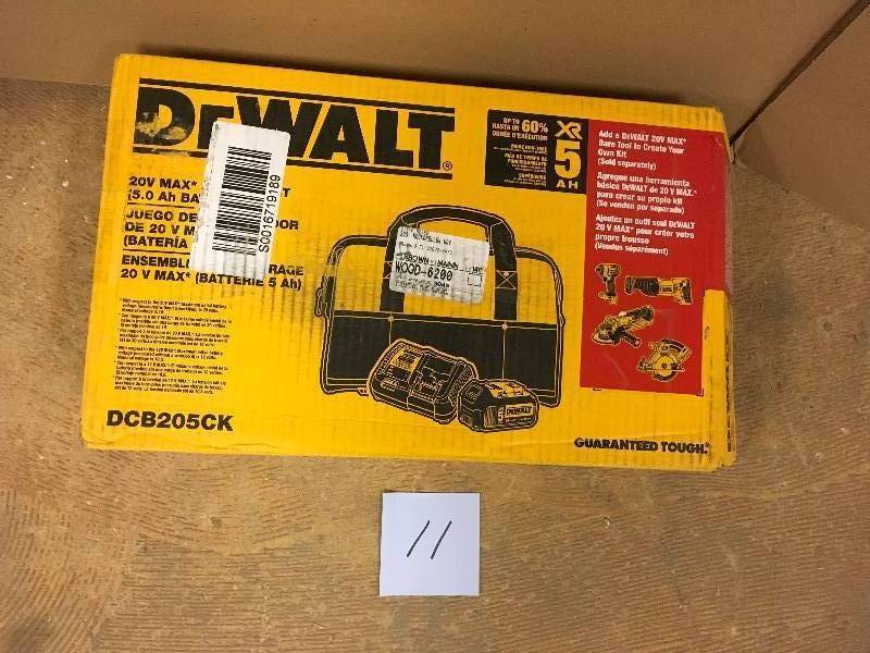 Dewalt 20-Volt MAX XR Lithium-Ion Starter Kit with Premium Battery Pack 5.0Ah, Charger and Kit Bag not used