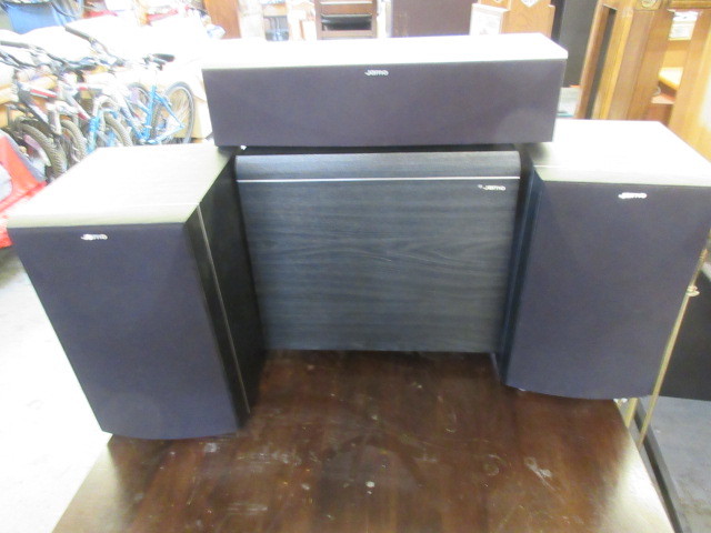 lot 220 image: JAMO 6 SERIES SURROUND SOUND SPEAKERS