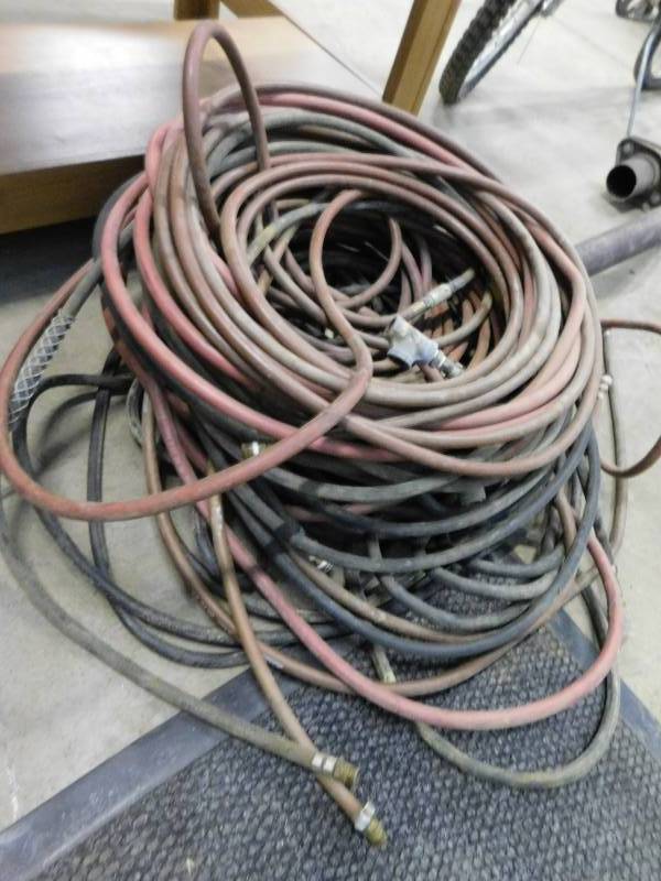 lot 61 image: Misc. Lot of Air Hoses