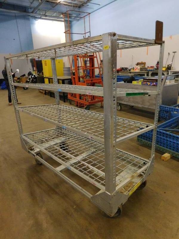 lot 116 image: Rolling Wire Rack - 66.5(w) x 61(h) x 29.25(d)