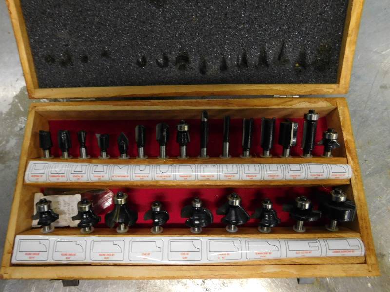 lot 142 image: Handy Drill Bits