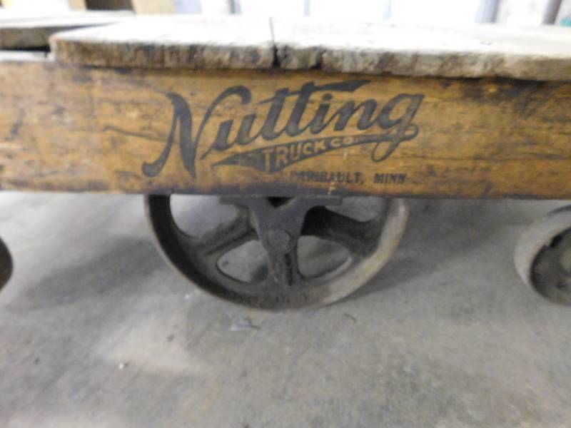 lot 153 image: Antique Nutting Truck Co. Cart