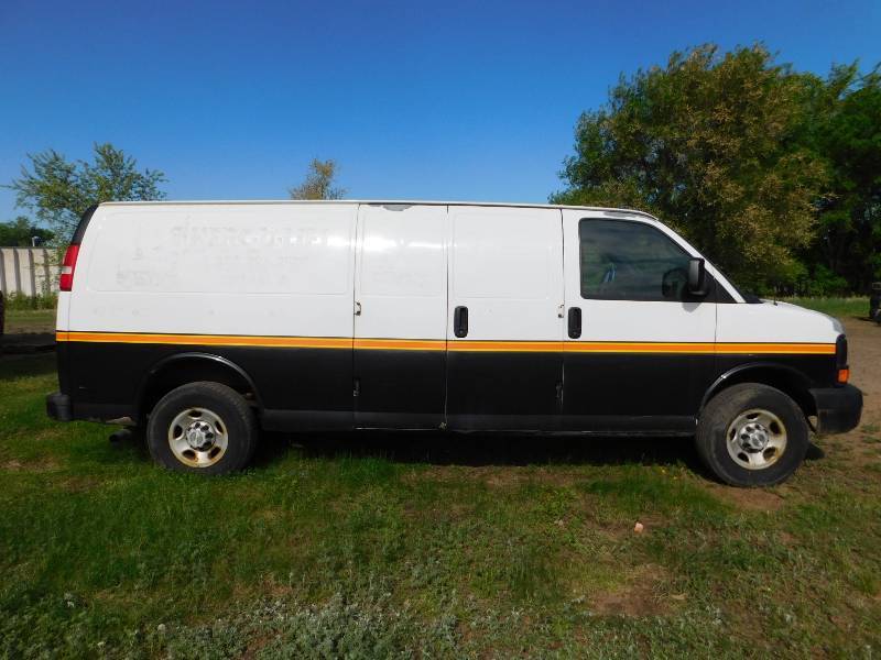 2006 Chevrolet 3500 Express Van