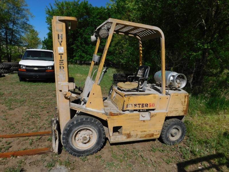 1984 5000lb Hyster 50XL Forklift