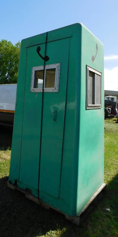 Telephone Booth - 44 x 44