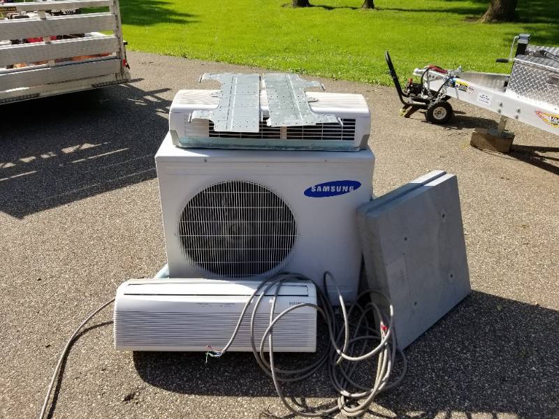 Samsung 2 Mini Split Air Conditioner