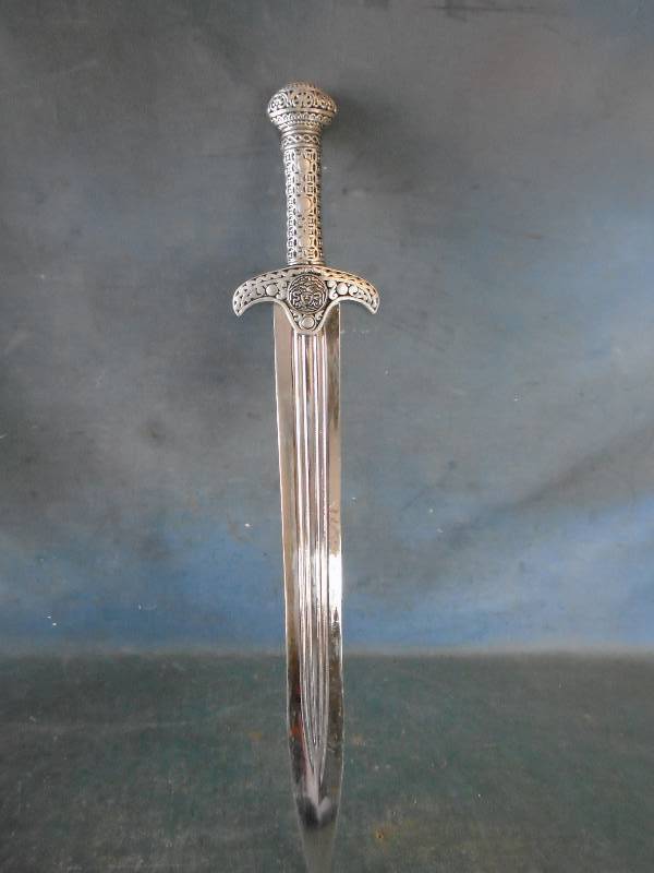Decorative Knife with Sheath