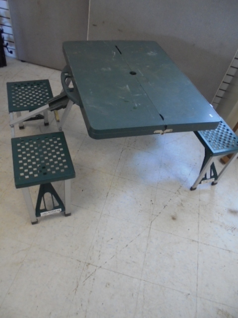 Portable Camp Table