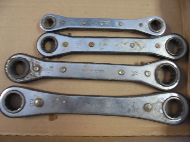 Ratcheting Wrenches