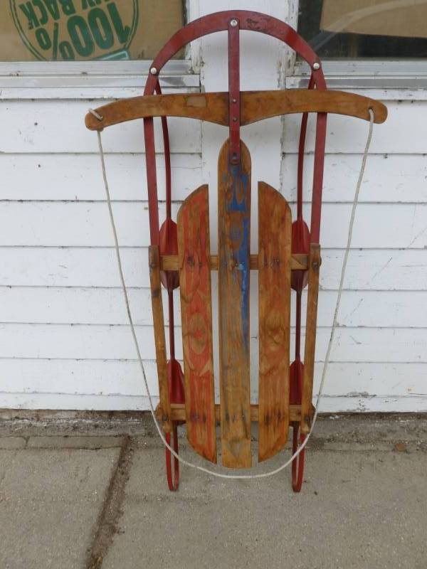 Vintage Runner Sled