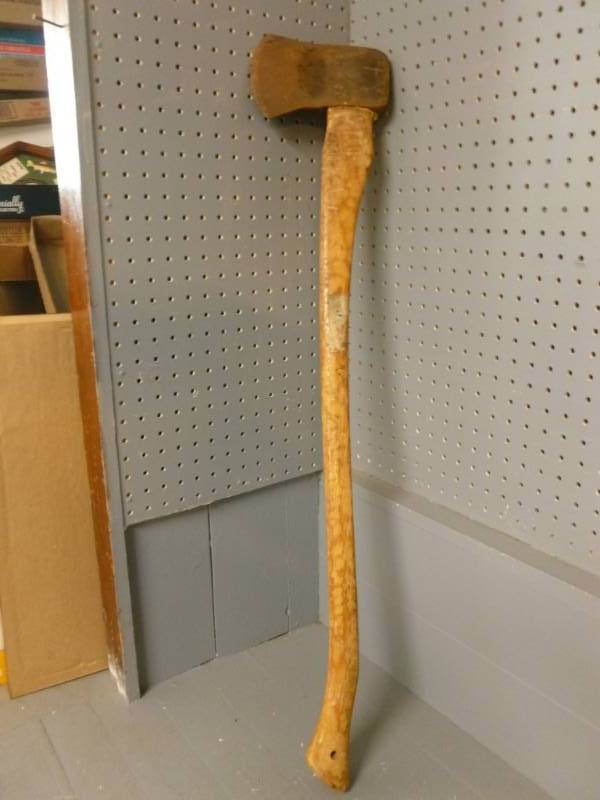 Plumb Ax