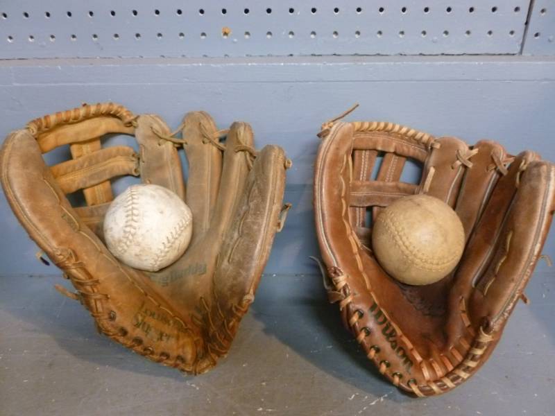 Softball Gloves