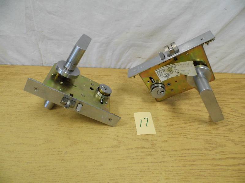 lot 17 image: Schlage Door Knobs