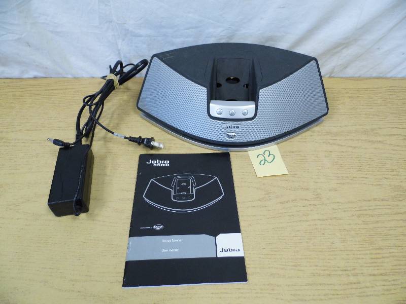 lot 23 image: Jabra