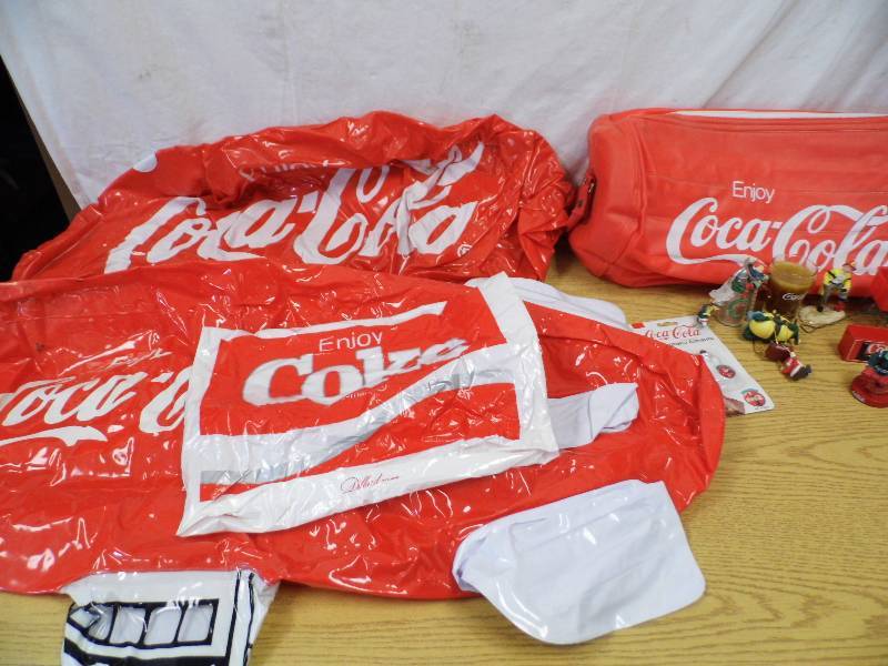 lot 48 image: Coke Inflatables
