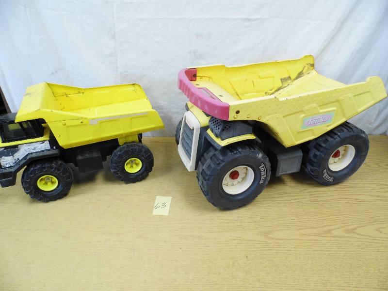 lot 63 image: Lot of 2 Tonkas