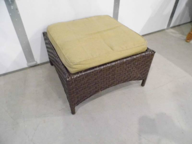 lot 161 image: Wicker Ottoman