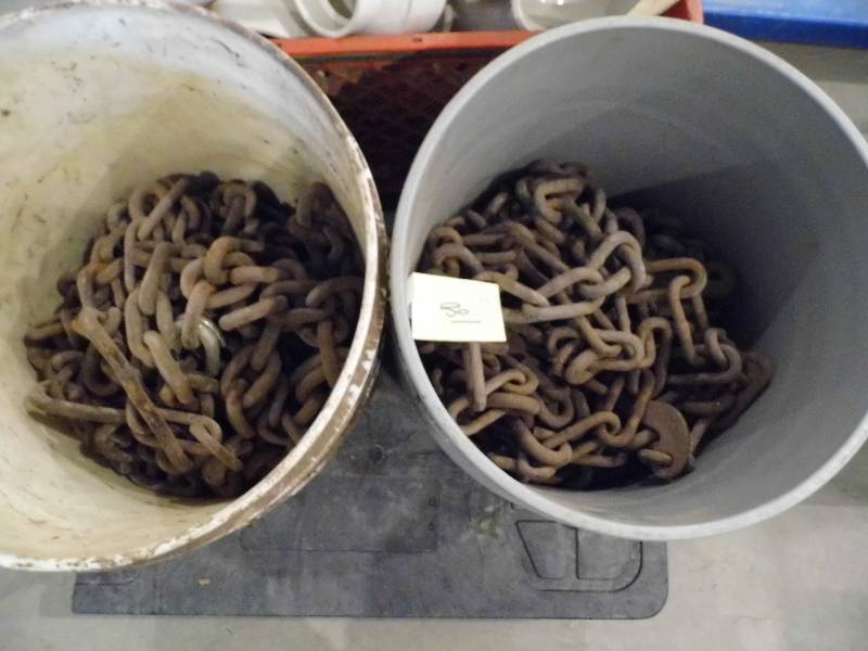 lot 180 image: Tractor Tire Chains
