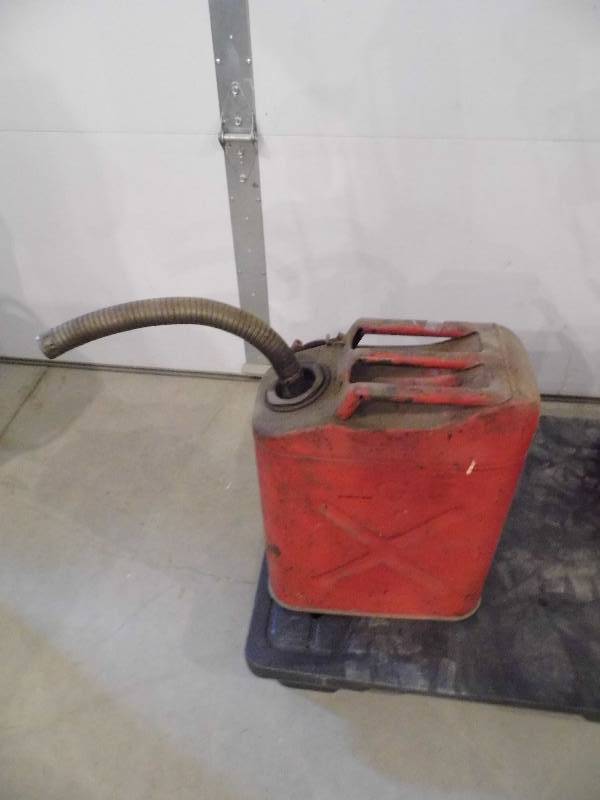 lot 181 image: Metal Gas Can