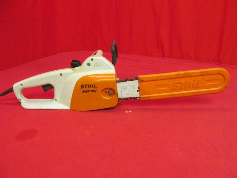 lot 5 image: Stihl  MSE140 electric chain saw