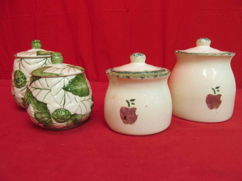 lot 115 image: vintage kitchen canisters
