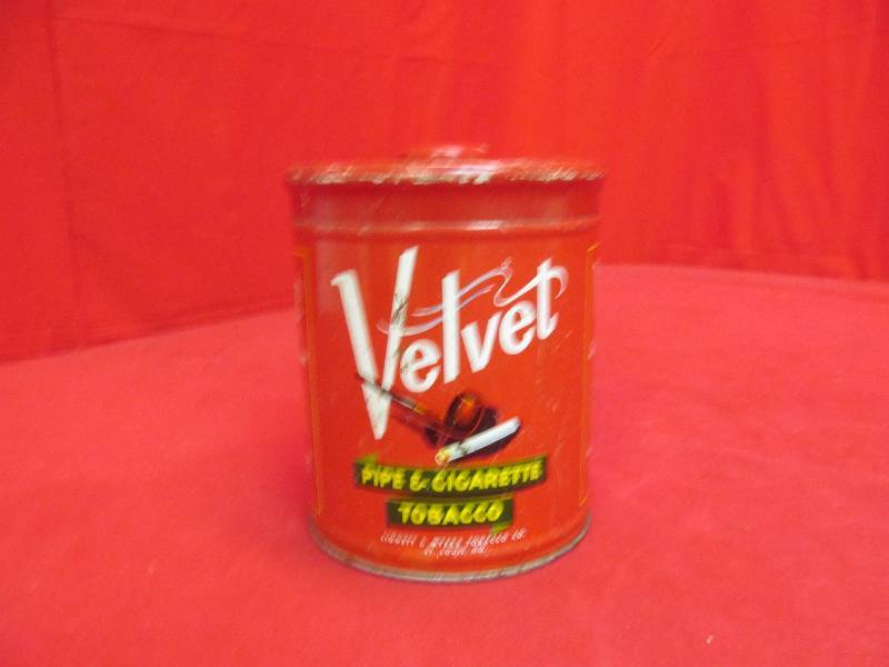 lot 66 image: vintage Velvet tobacco can, pipe cigarette tabaco