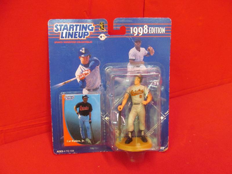 lot 73 image: Cal Ripkin Jr. action figure