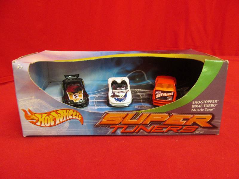 lot 82 image: Hot Wheels Super Tuners