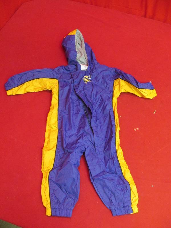 lot 84 image: Reebok Child Jumpsuit