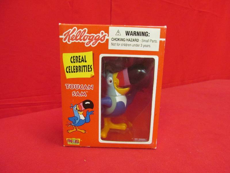 lot 89 image: Kelloggs Toucan Sam figure