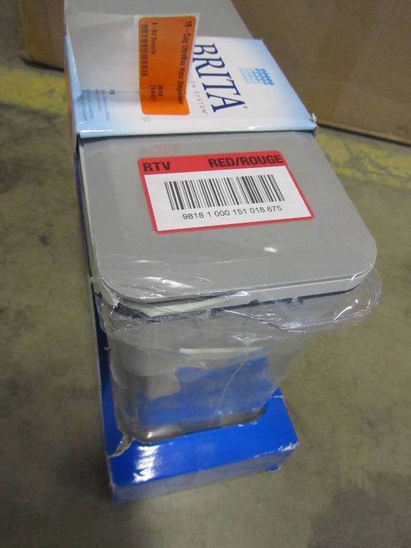 lot 21 image: Brita 18-Cup UltraMax Water Dispenser 6025835302
