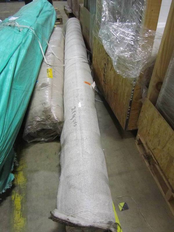 lot 28 image: Lot of 2 Carpets, both approximately 100-150 sq ft in size.