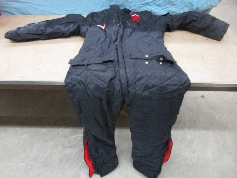 Sno KingScorpian Snow Suit with Scorpion Patches, Seems Like a Large Maybe Bigger.