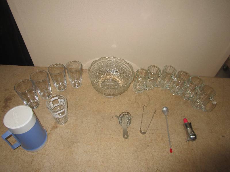 tall glasses with handles