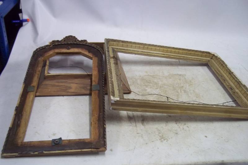 lot 54 image: 3 Vintage picture frames.