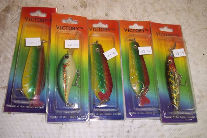 lot 94 image: 5 Assorted lures